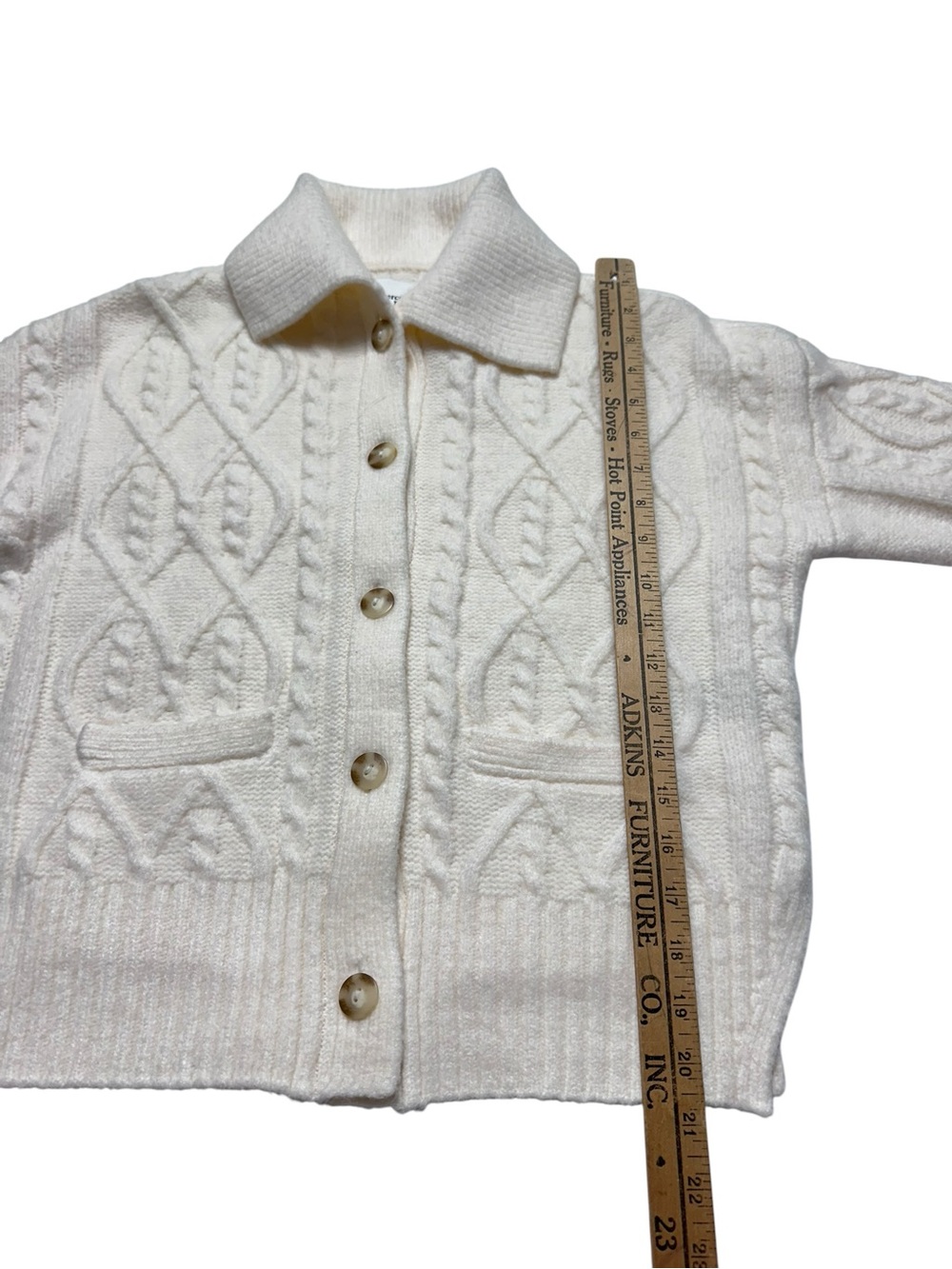 Abercrombie & Fitch Ivory Cable Knit Collared Cardigan Sweater - Picture 5 of 12